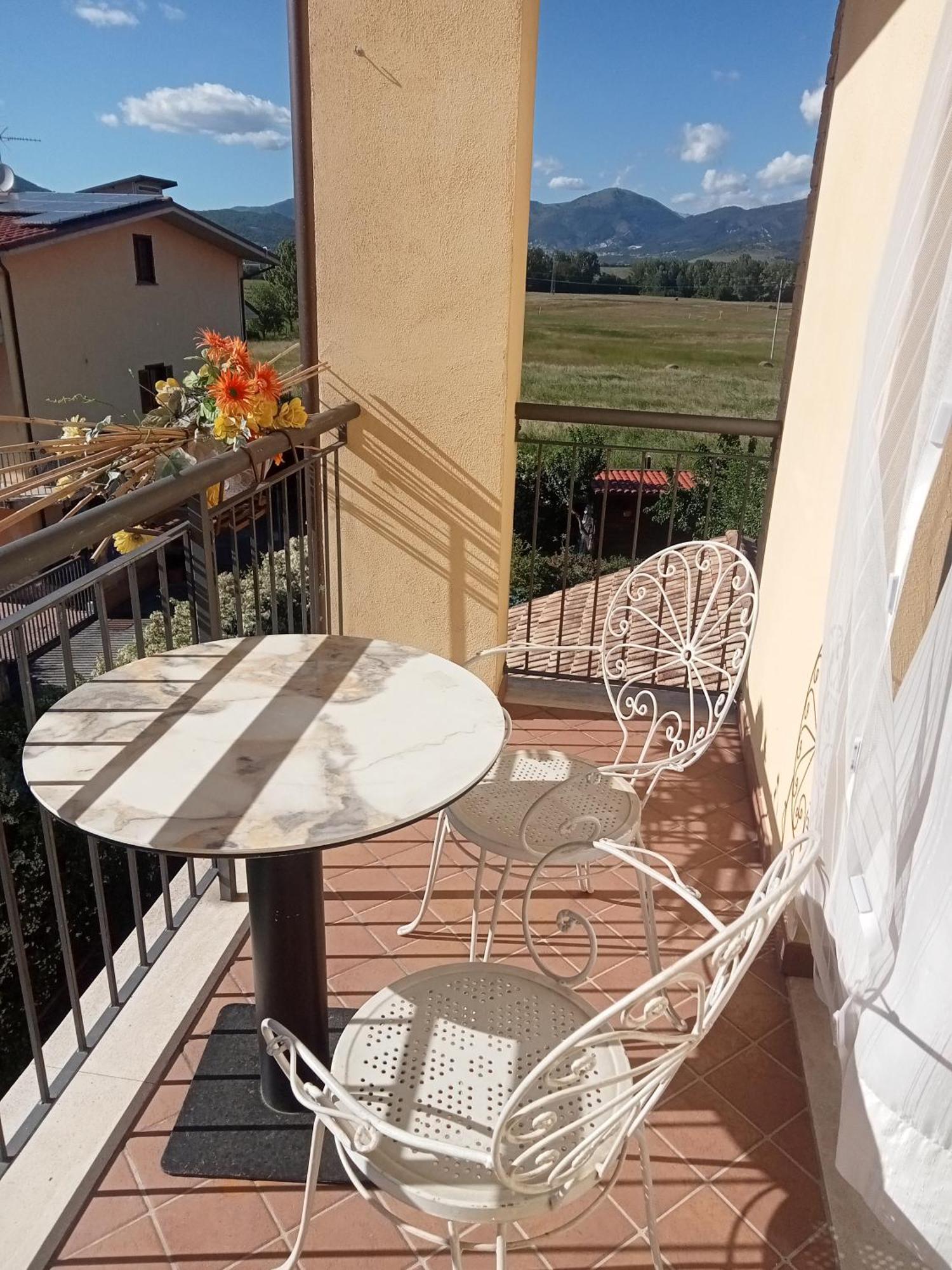 A L'Aquila Per Un Sogno LʼAquila Exterior foto